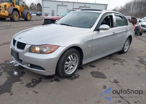 2006 BMW 323I z USA, uszkodzony, nr VIN WBAVB53576KW28233